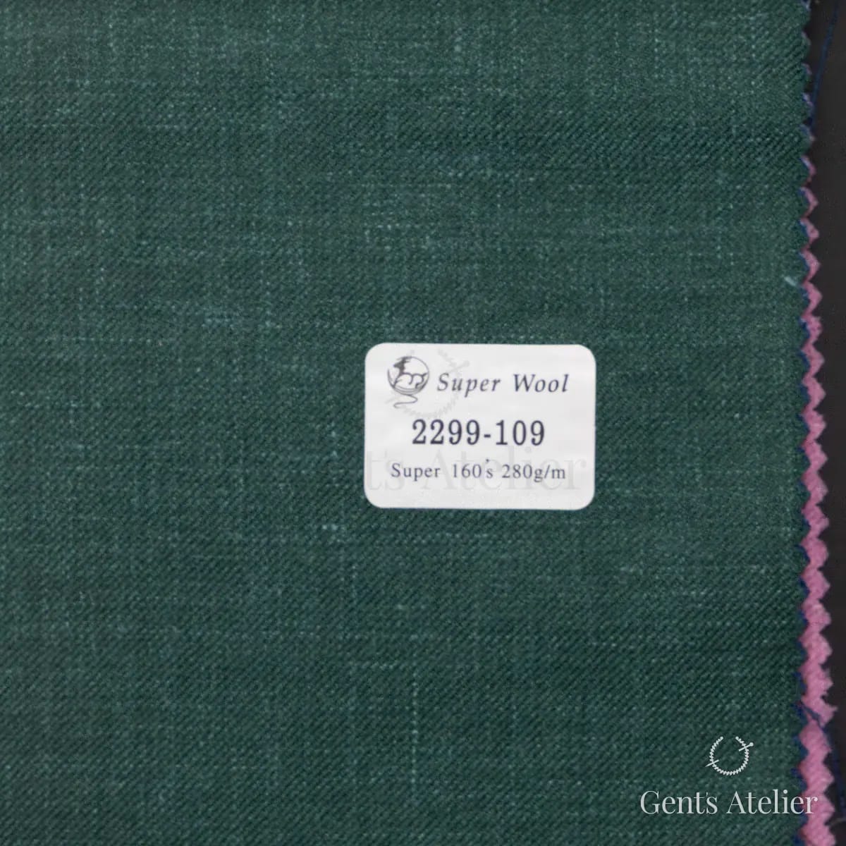 Образец ткани Gent's Colors 2299-109 с этикеткой, тёмно-зелёный