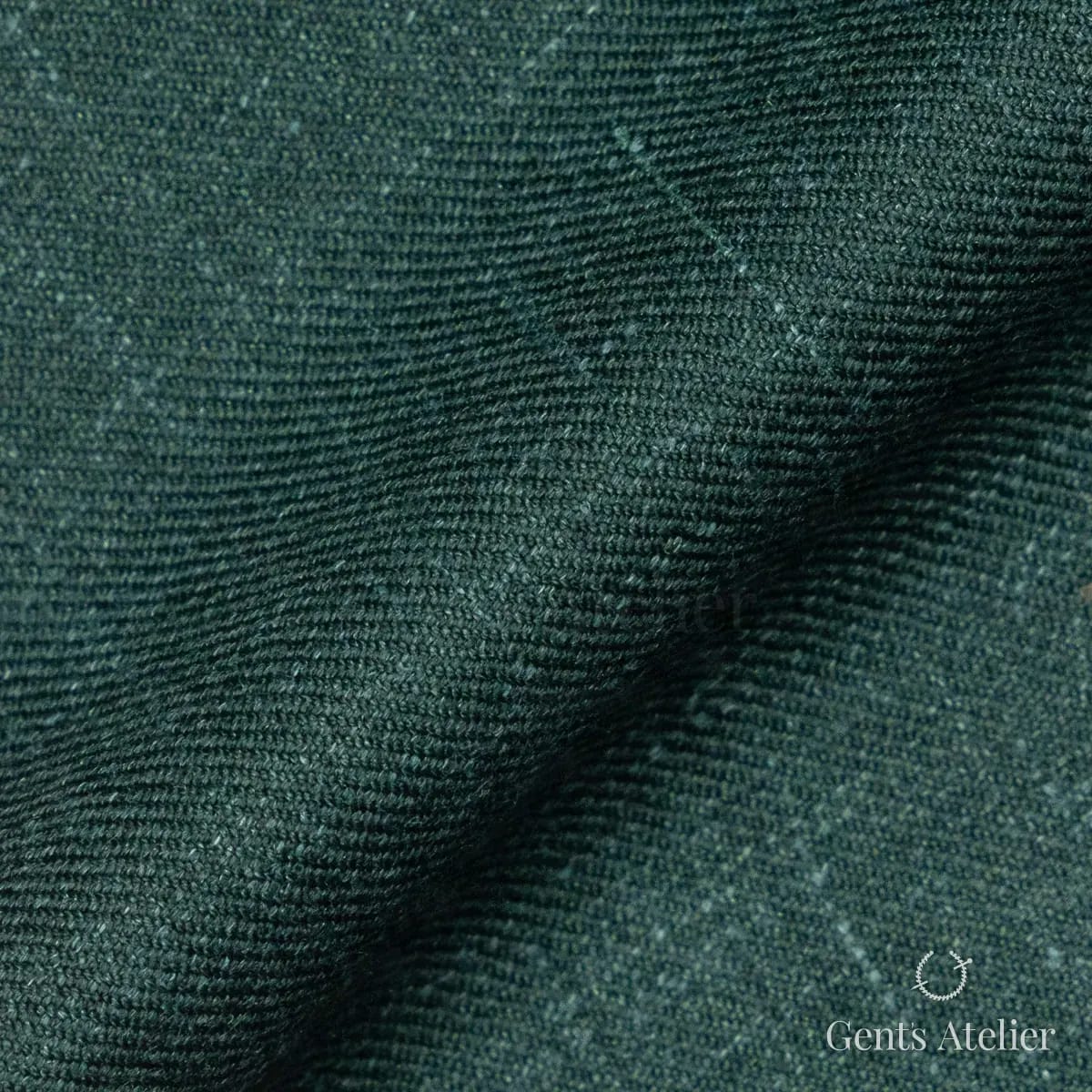 Драпировка ткани Gent's Colors 2299-109 крупным планом