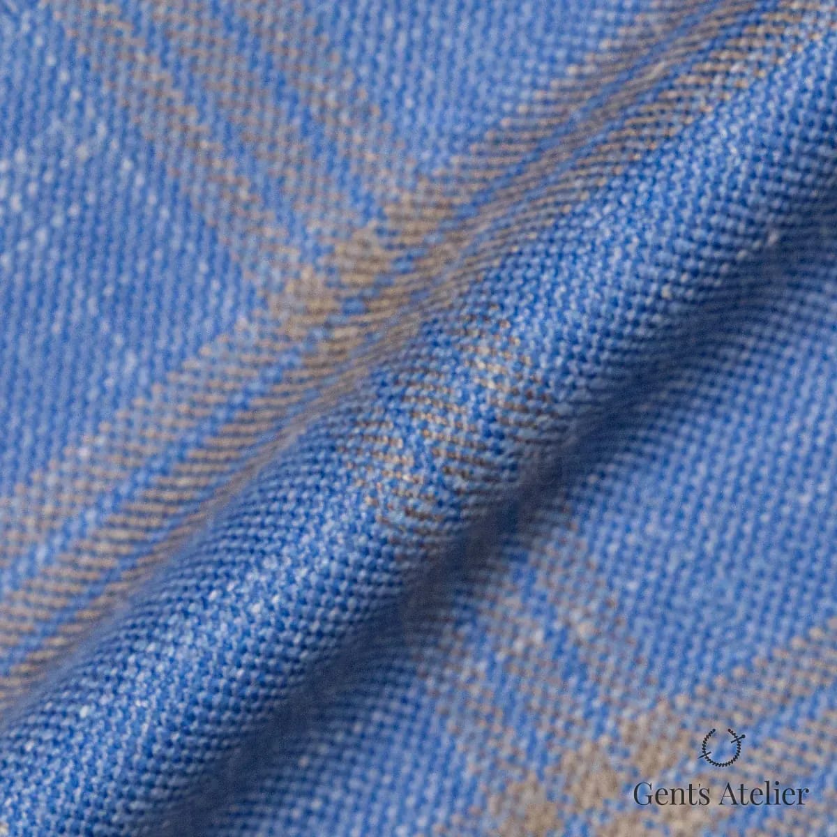 Драпировка ткани Gent's Colors 2899-3 крупным планом