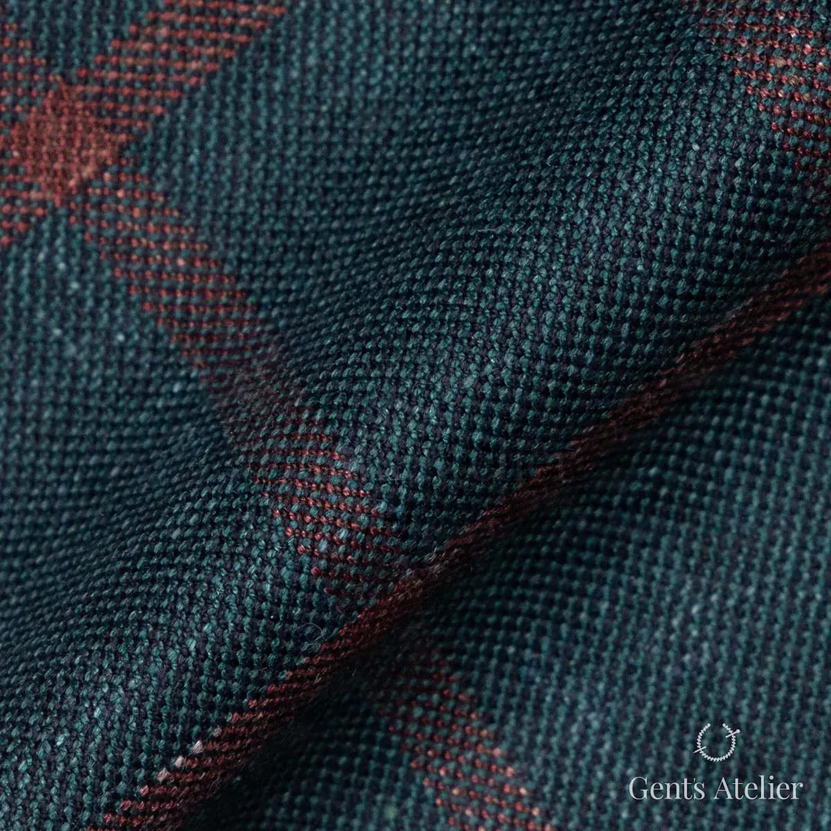 Драпировка ткани Gent's Colors 2899-11 крупным планом