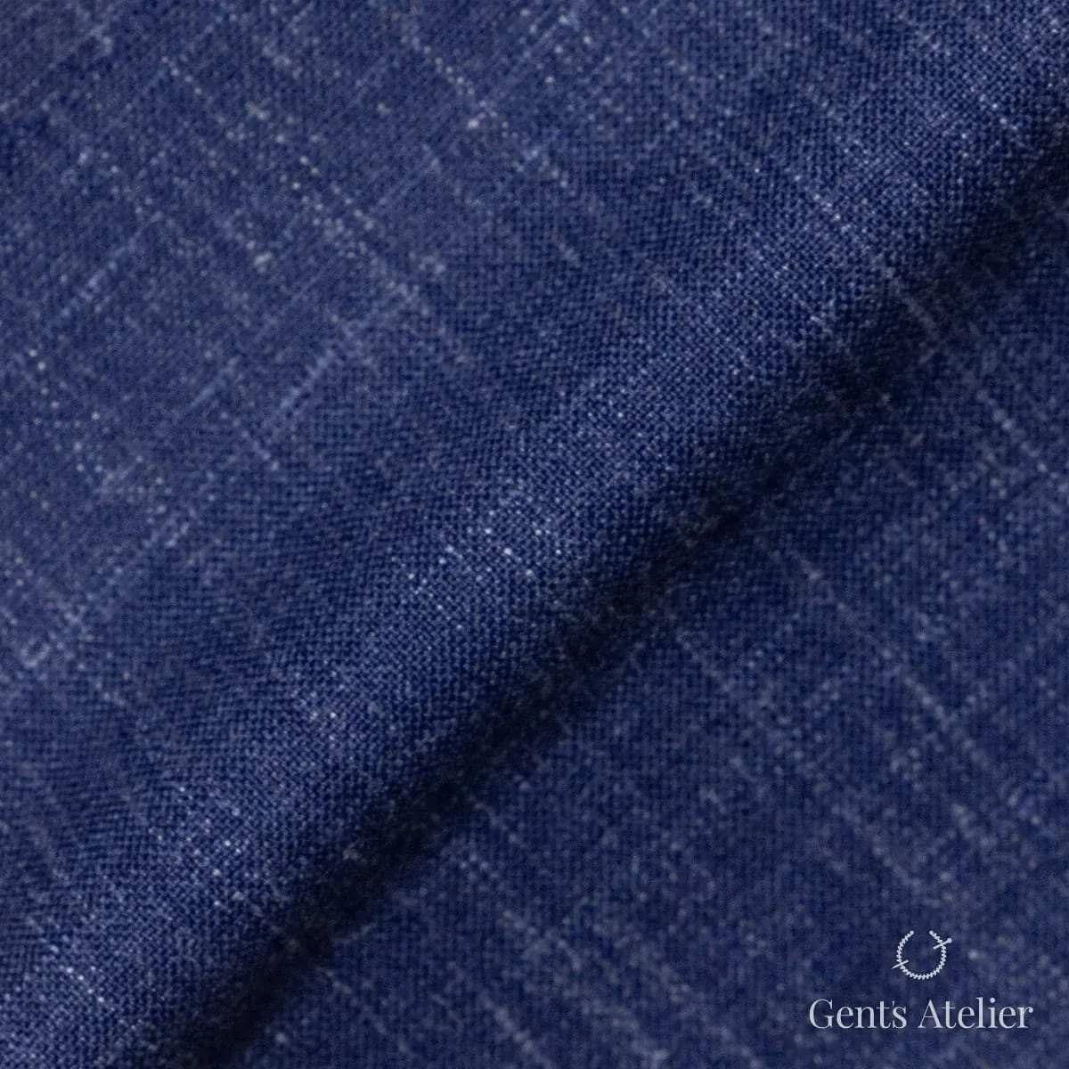 Драпировка ткани Gent's Colors 2399-5 крупным планом