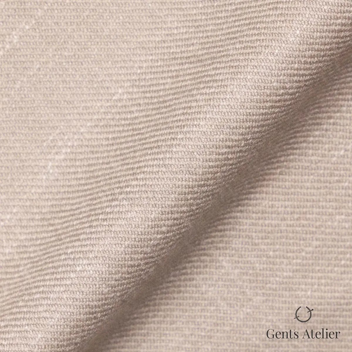 Драпировка ткани Gent's Colors 2699-5 крупным планом
