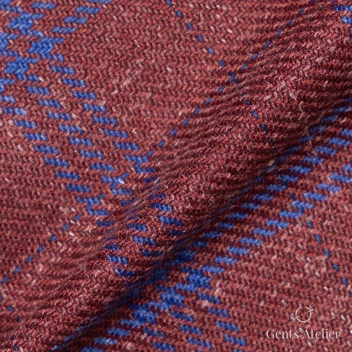 Драпировка ткани Gent's Colors 2699-13 крупным планом