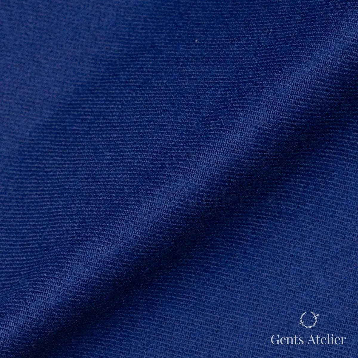 Драпировка ткани Gent's Colors M·K2021CT/2 крупным планом