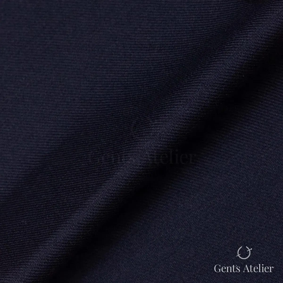 Драпировка ткани Gent's Colors M·K20/3 крупным планом