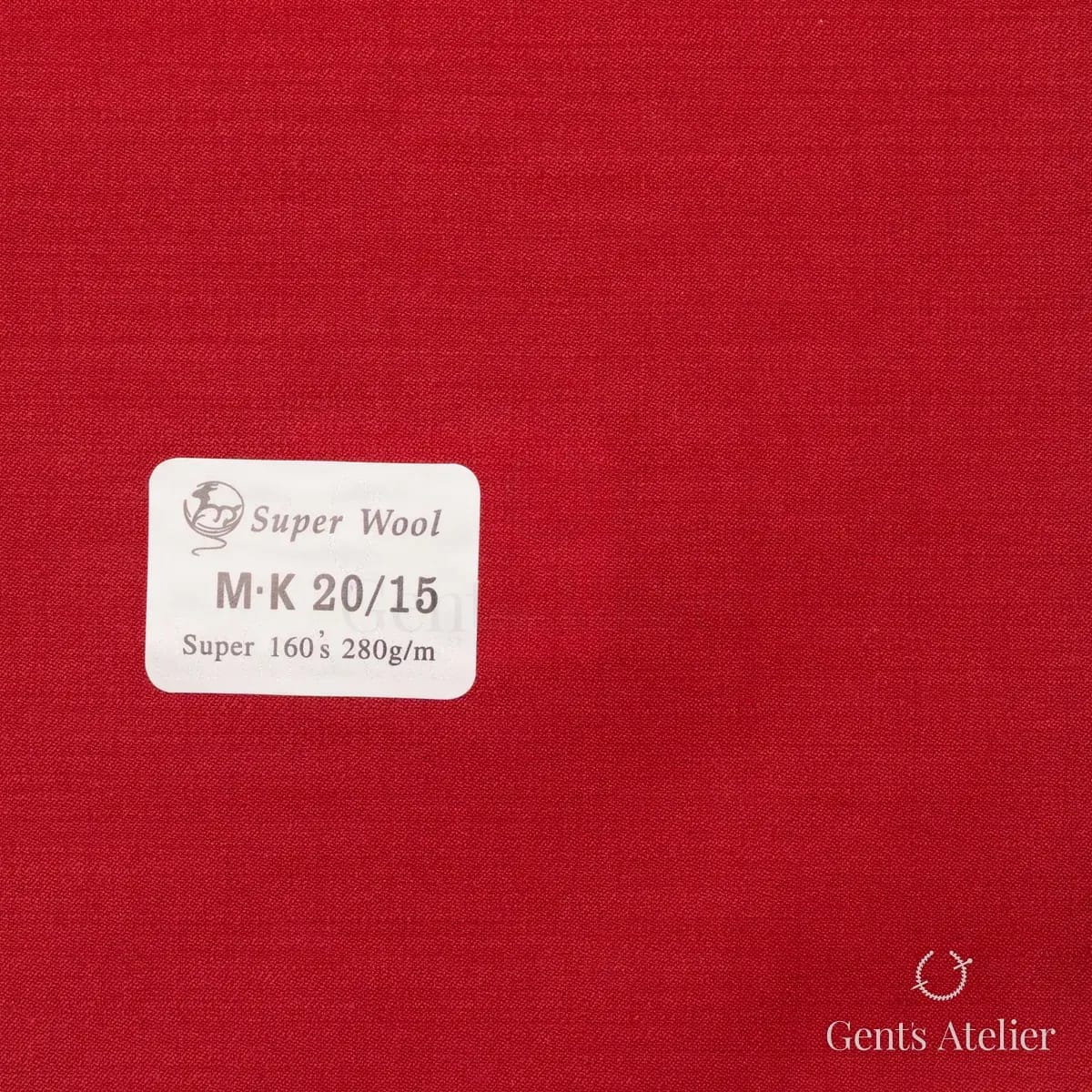Образец ткани Gent's Colors M·K20/15 с этикеткой, красный