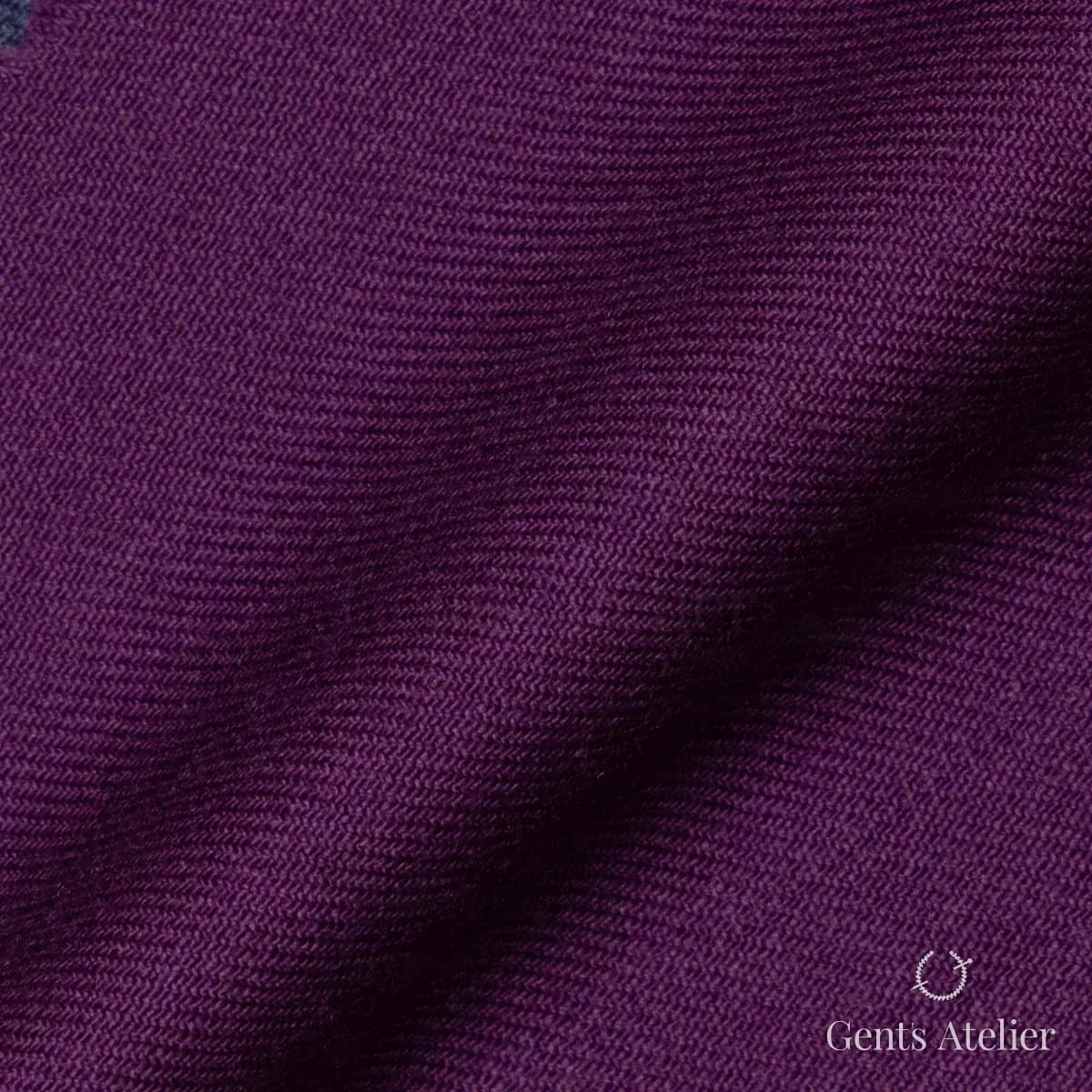 Драпировка ткани Gent's Colors M·K20/17 крупным планом