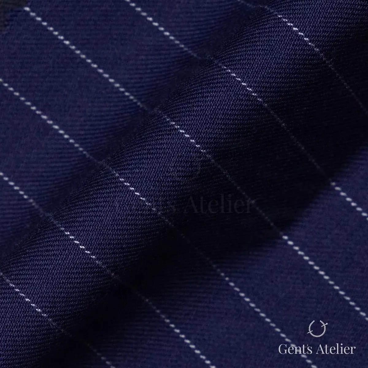 Драпировка ткани Gent's Colors M·K20/104 крупным планом