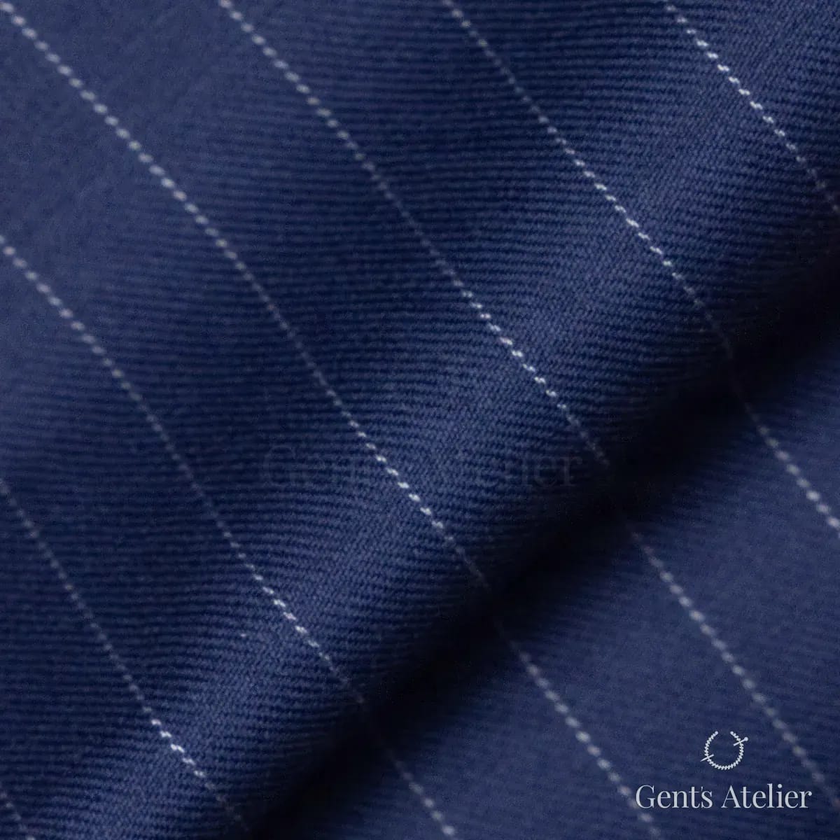 Драпировка ткани Gent's Colors M·K20/105 крупным планом