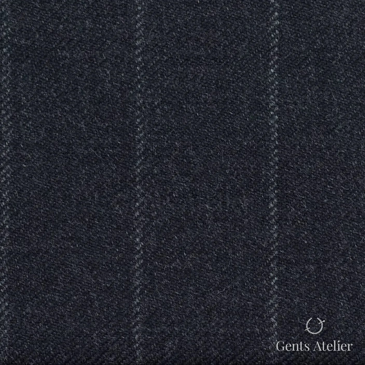 Костюм из Vitale Barberis Canonico TTV2089 — тёмно-синий с меловой полоской, 100% Шерсть