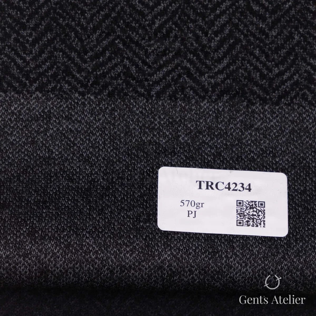 Образец ткани Soft Coats and Knits TRC4234 с этикеткой, угольно-серый с серым зигзагом