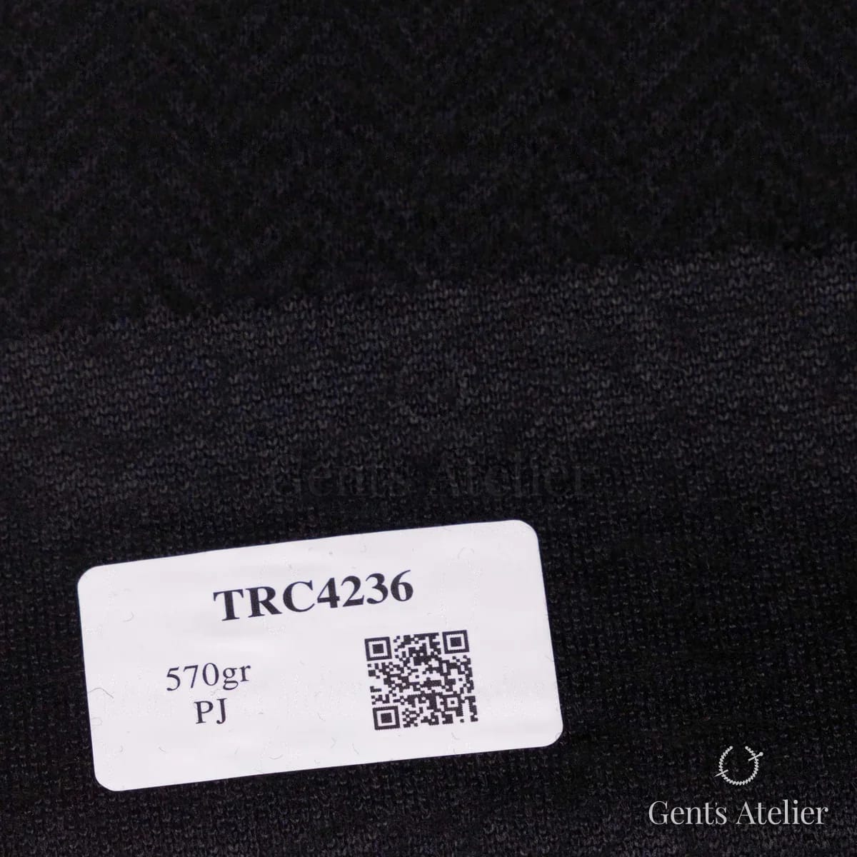 Образец ткани Soft Coats and Knits TRC4236 с этикеткой, чёрно-синий с синим зигзагом