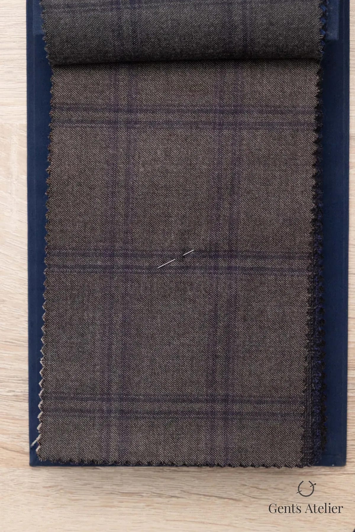Костюм из Stylbiella 37019/18 — тёмно-коричневый, 90% шерсть, 10% кашемир
