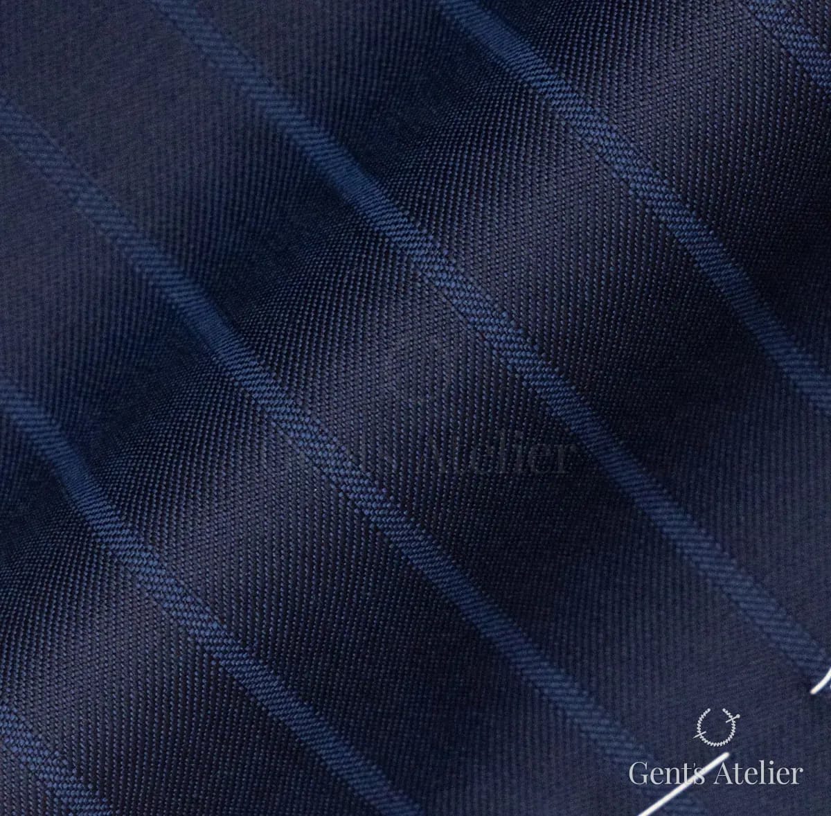 Драпировка ткани Stylbiella 40038/13 крупным планом
