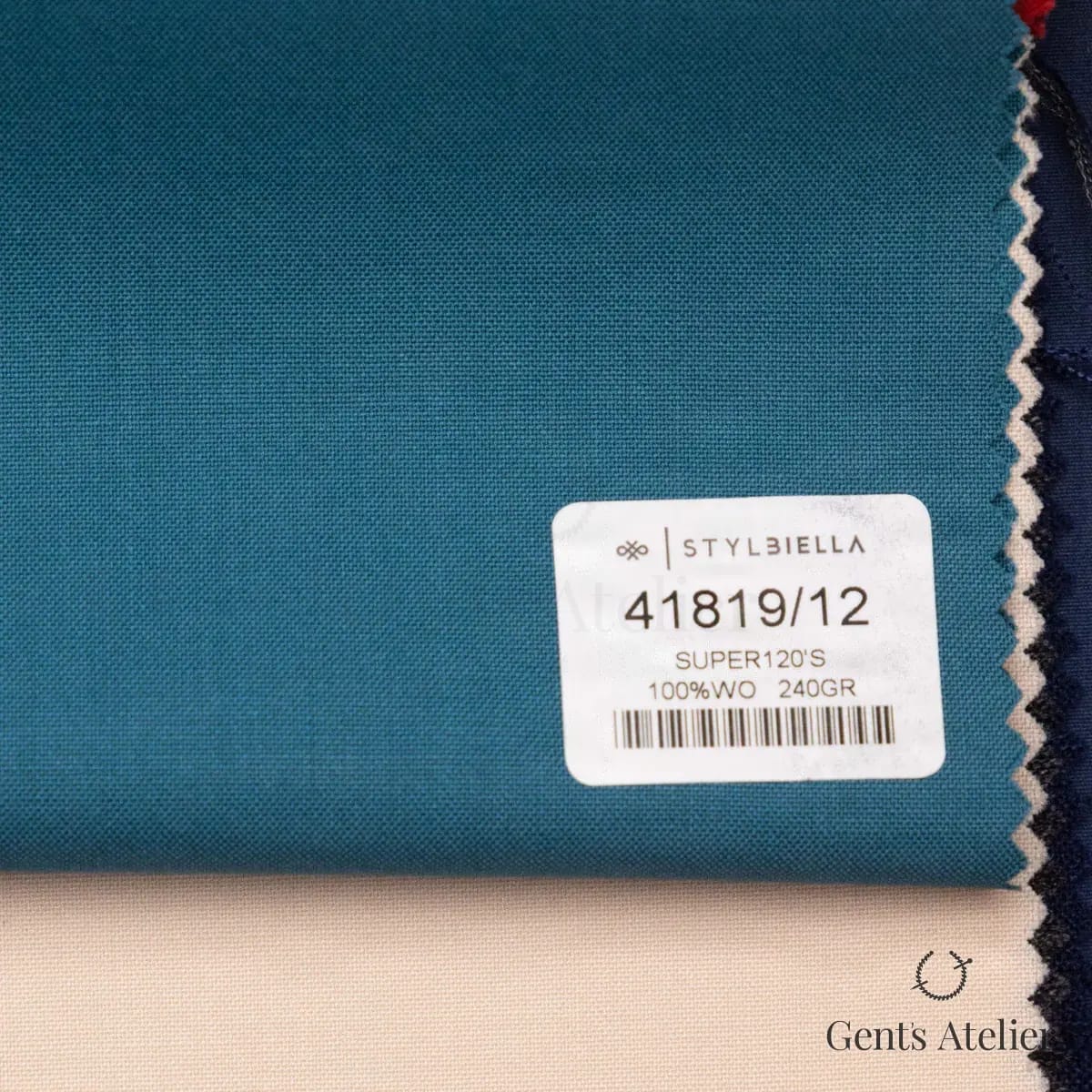 Образец ткани Stylbiella 41819/12 с этикеткой, бирюзовый