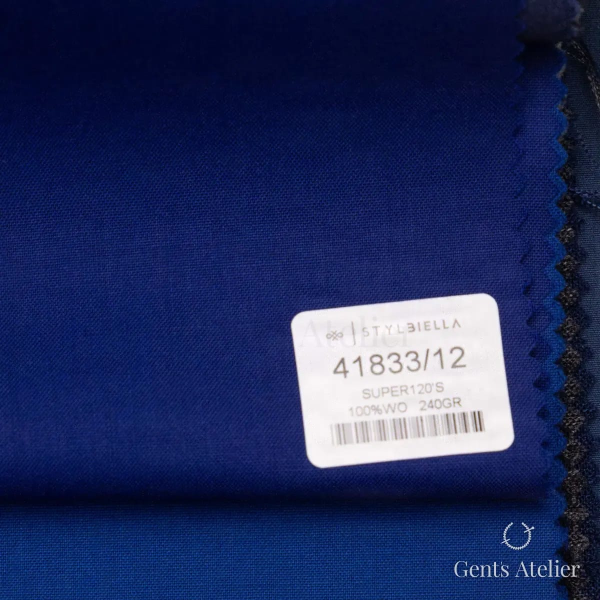 Образец ткани Stylbiella 41833/12 с этикеткой, синий