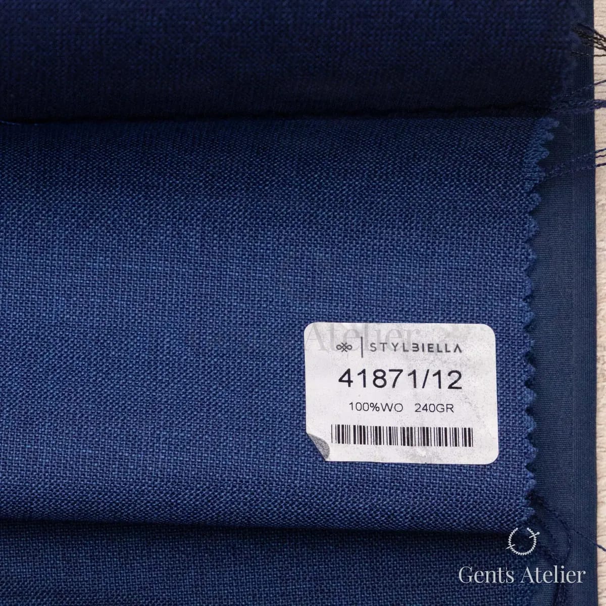 Образец ткани Stylbiella 41871/12 с этикеткой, синий