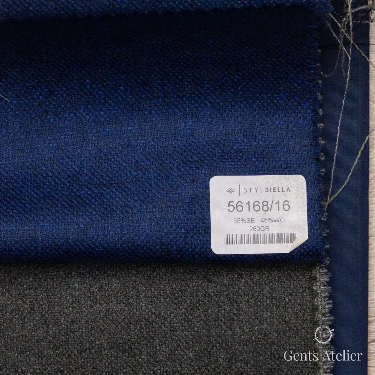Костюм из Stylbiella 56168/16 — синий, 55% шёлк, 45% шерсть