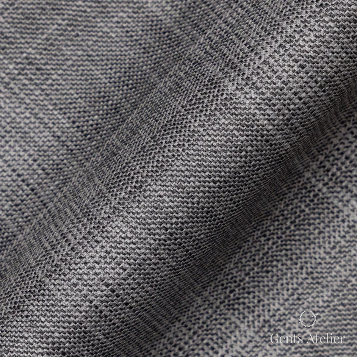 Драпировка ткани Stylbiella 34793 крупным планом