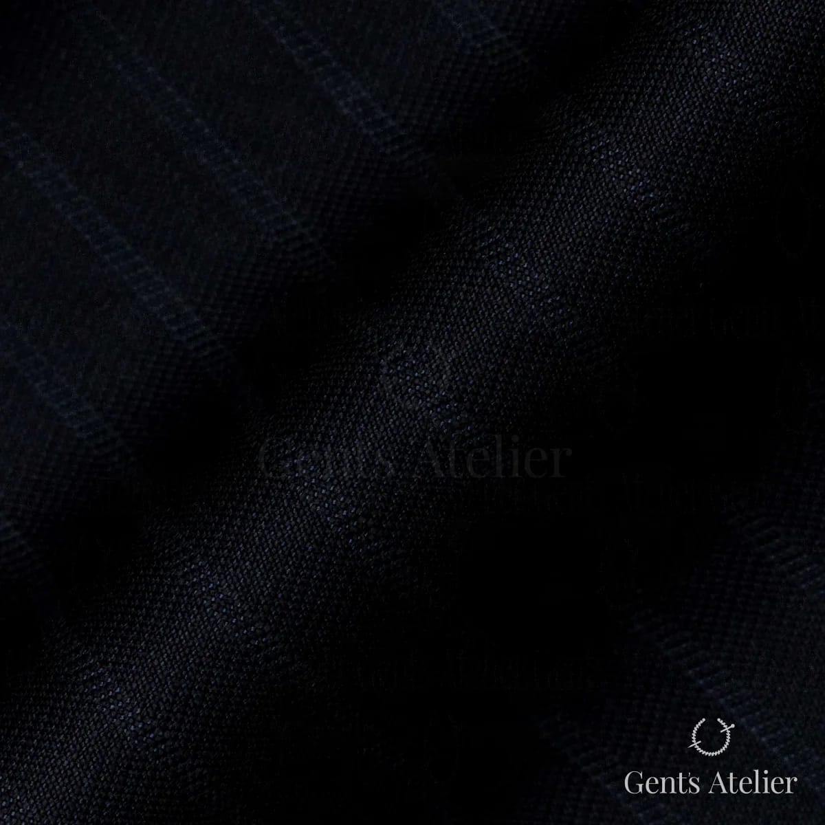 Драпировка ткани Stylbiella 34834 крупным планом