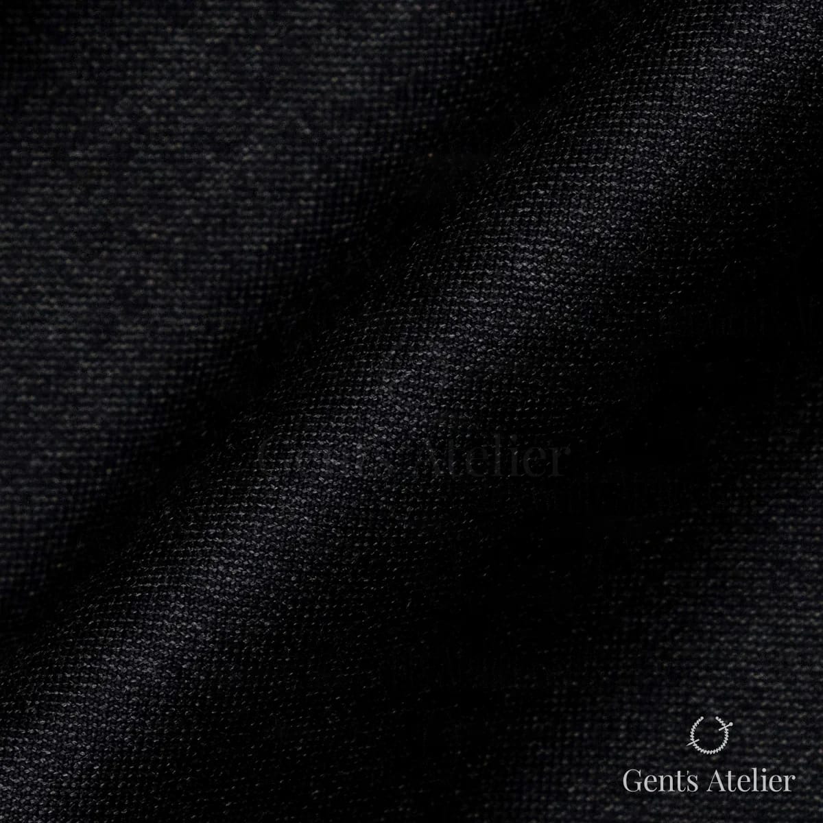 Драпировка ткани Stylbiella 34838 крупным планом