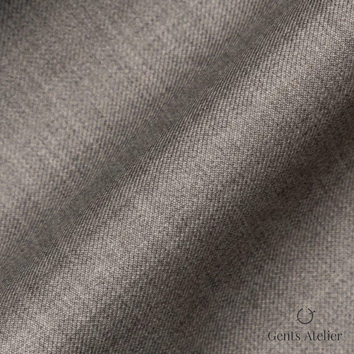 Драпировка ткани Stylbiella 34858 крупным планом