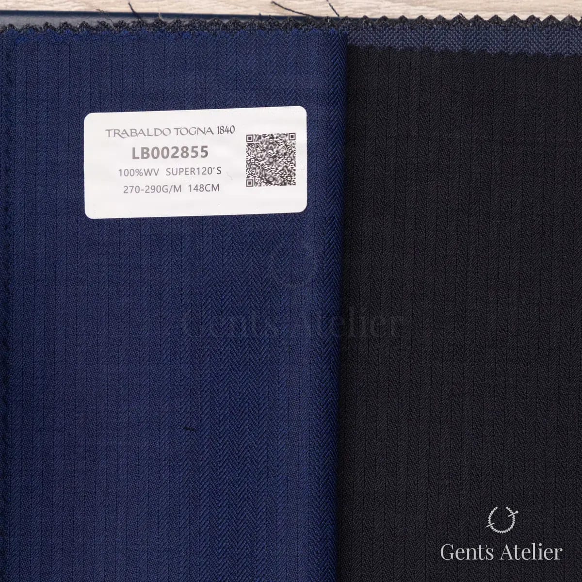 Образец ткани Trabaldo Togna LB002855 с этикеткой, тёмно-синий