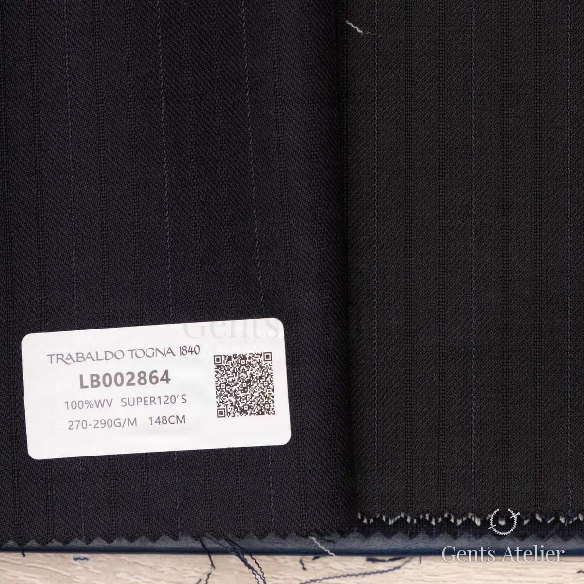 Образец ткани Trabaldo Togna LB002864 с этикеткой, тёмно-синий