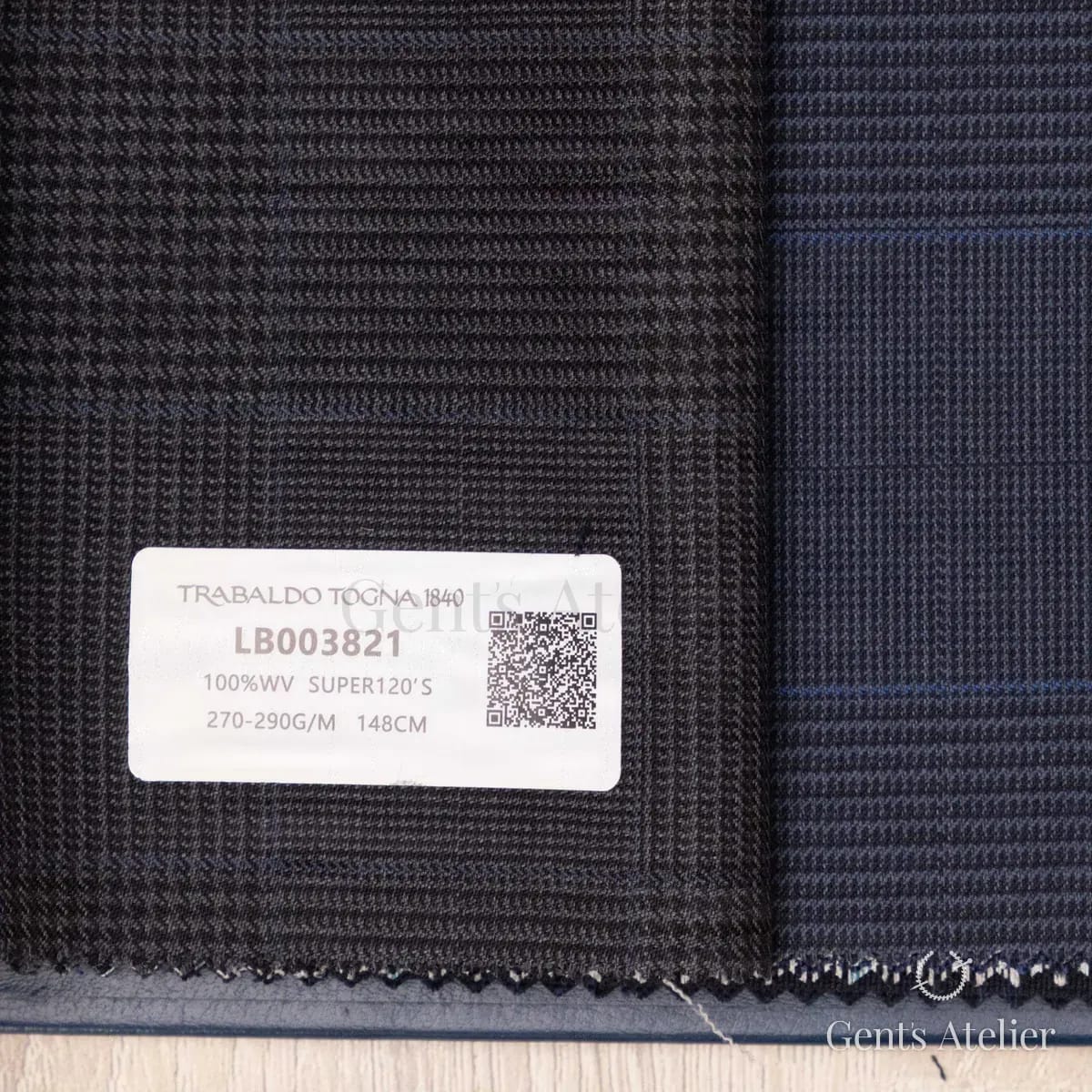 Образец ткани Trabaldo Togna LB003821 с этикеткой, графитовый
