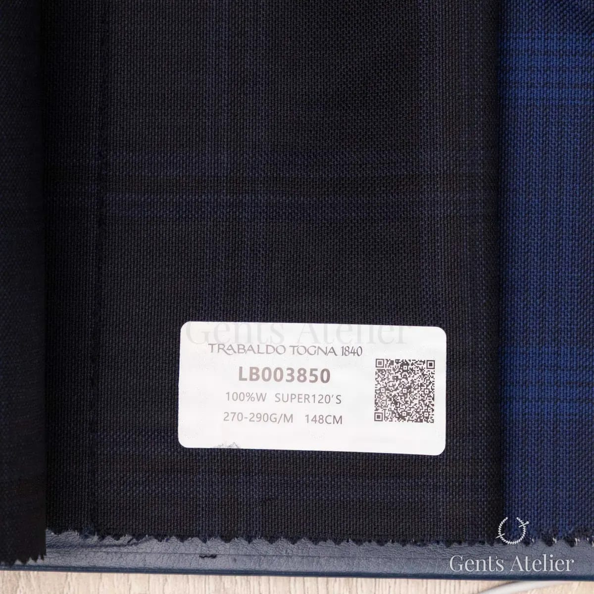 Образец ткани Trabaldo Togna LB003850 с этикеткой, чёрный