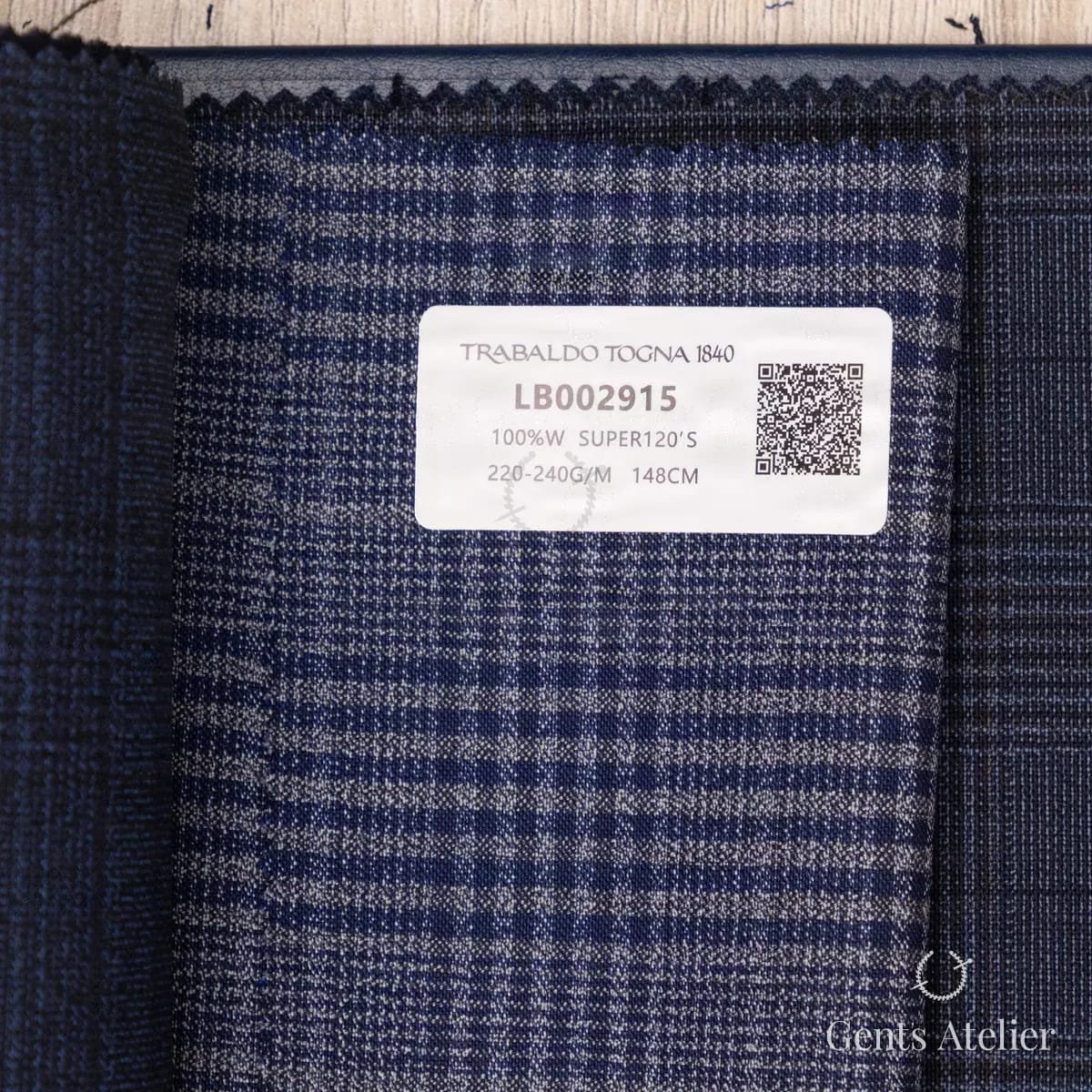 Образец ткани Trabaldo Togna LB002915 с этикеткой, синий
