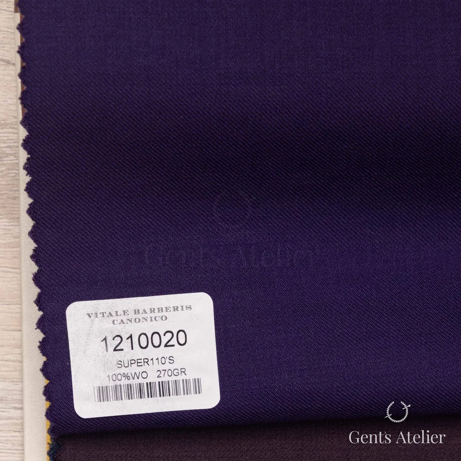 Образец ткани Vitale Barberis Canonico 1210020 с этикеткой, тёмно-фиолетовый