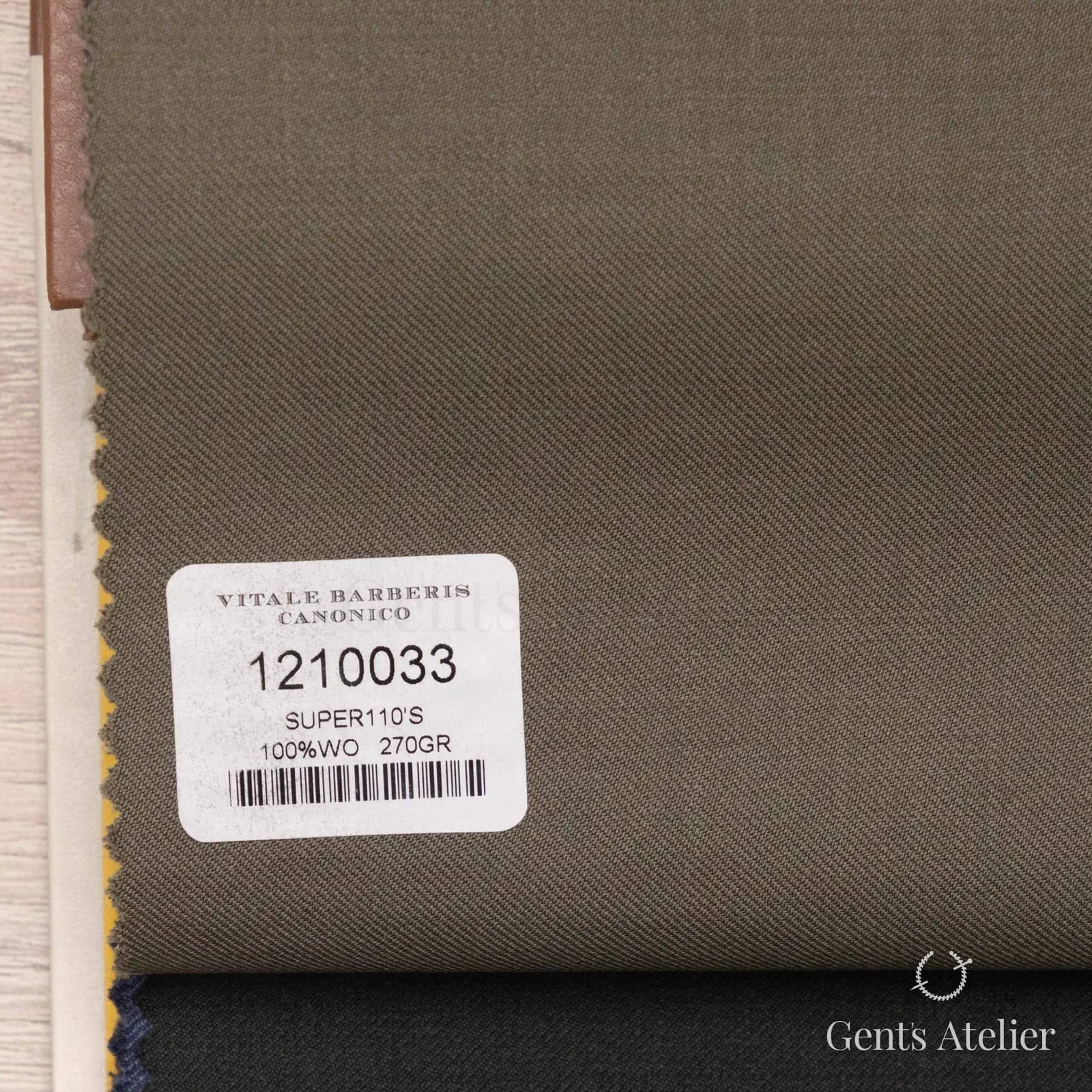 Образец ткани Vitale Barberis Canonico 1210033 с этикеткой, хаки