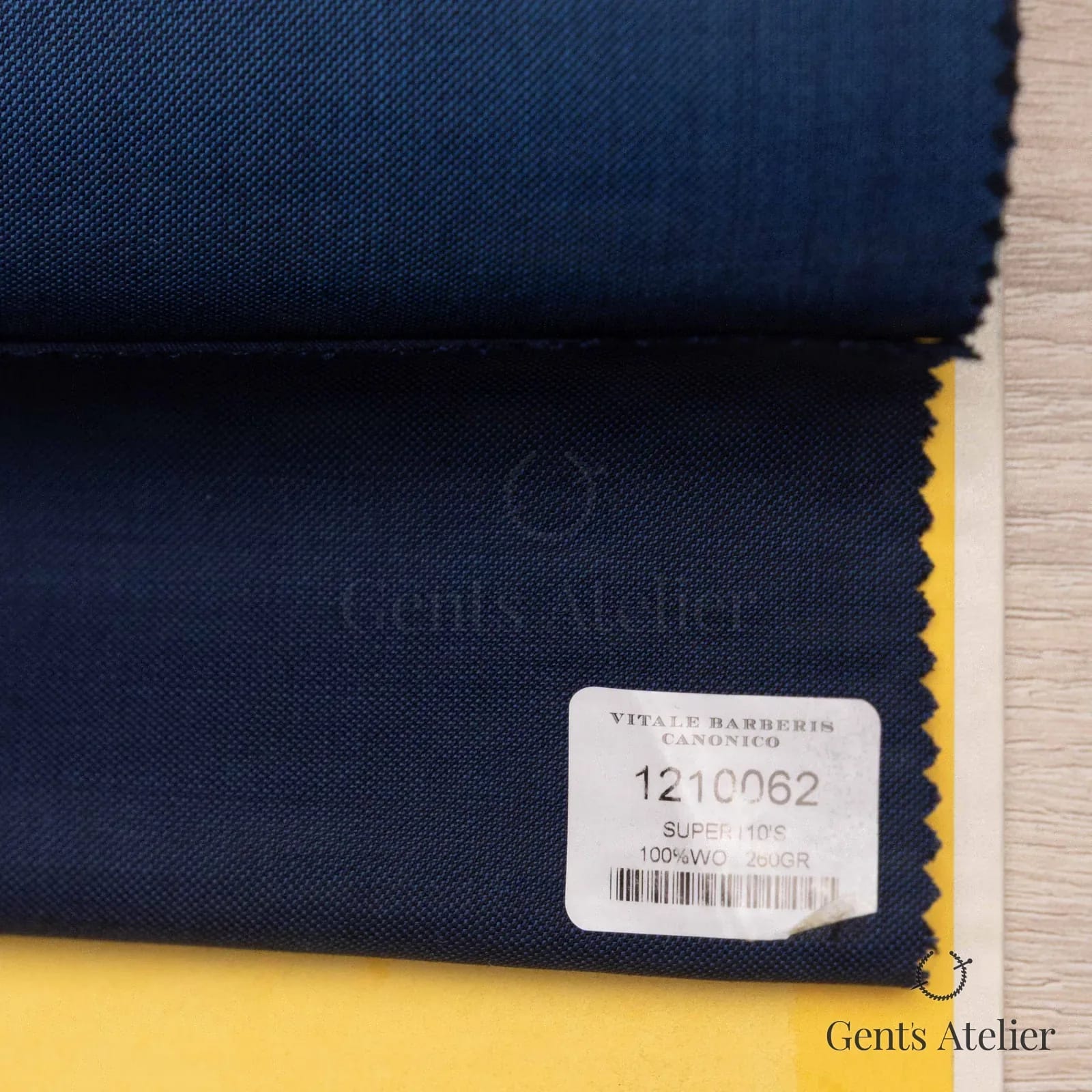 Образец ткани Vitale Barberis Canonico 1210062 с этикеткой, тёмно-синий
