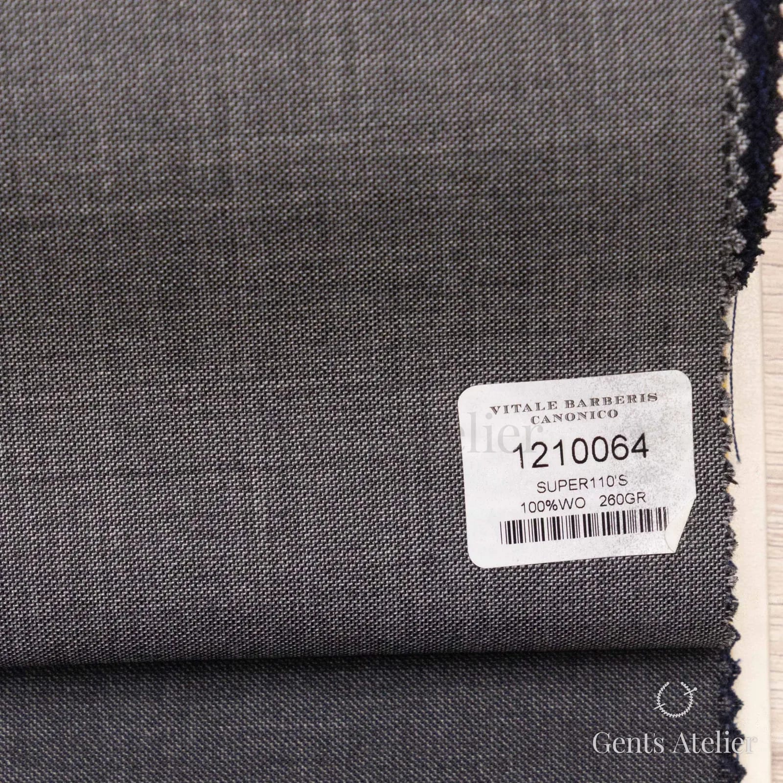 Образец ткани Vitale Barberis Canonico 1210064 с этикеткой, тёмно-серый