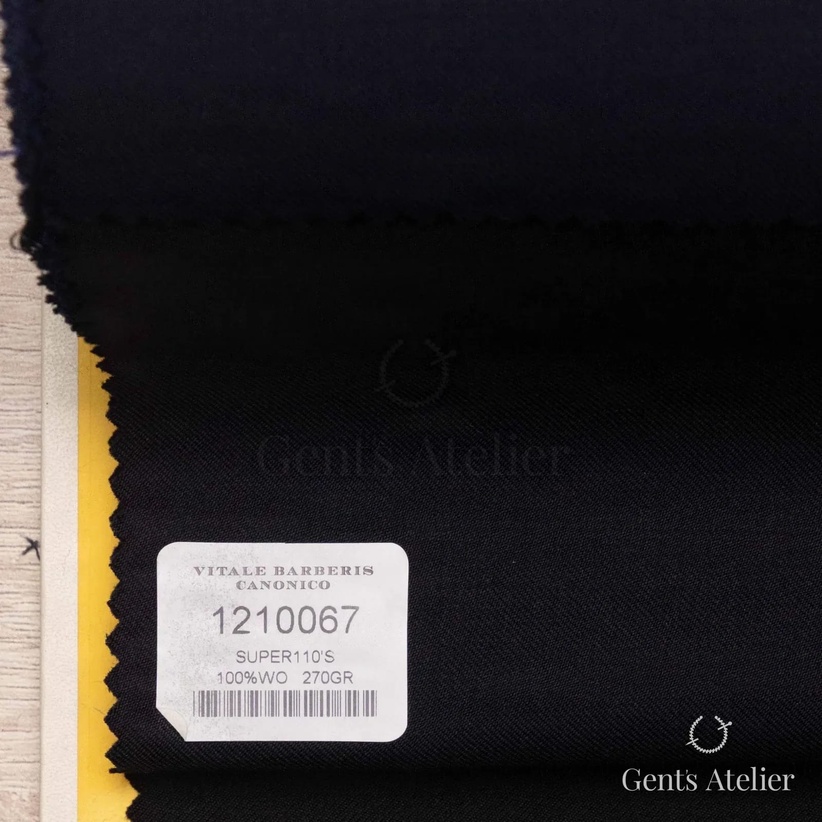 Образец ткани Vitale Barberis Canonico 1210067 с этикеткой, чёрный