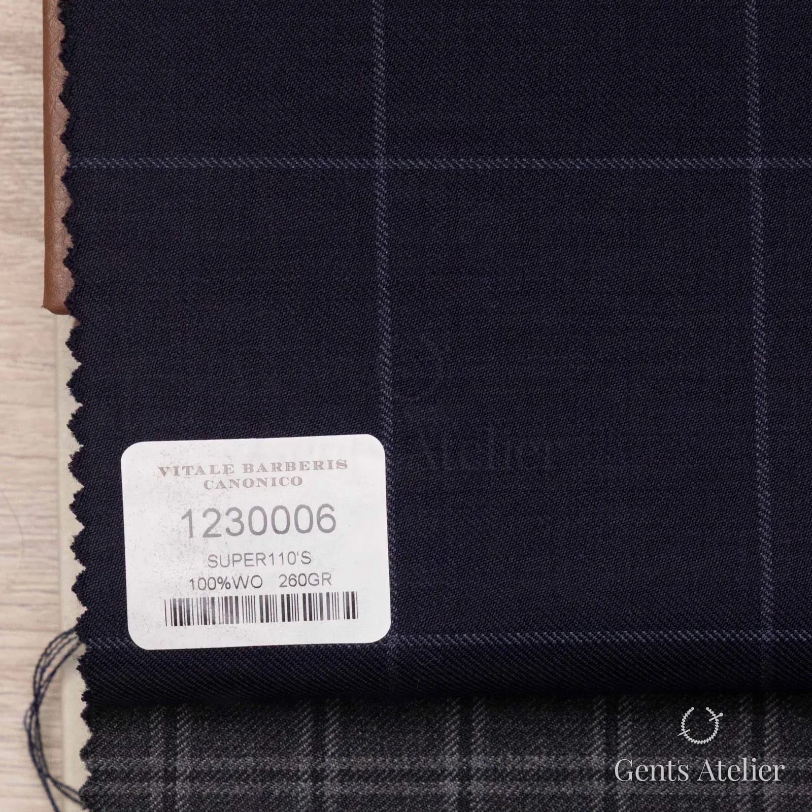 Образец ткани Vitale Barberis Canonico 1230006 с этикеткой, тёмно-синий