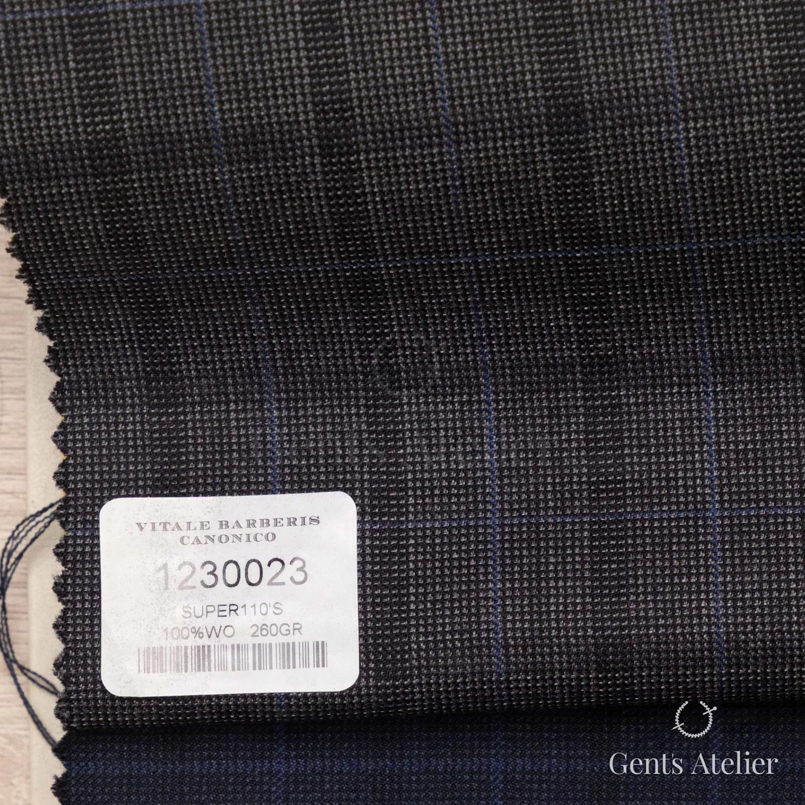 Образец ткани Vitale Barberis Canonico 1230023 с этикеткой, тёмно-серый