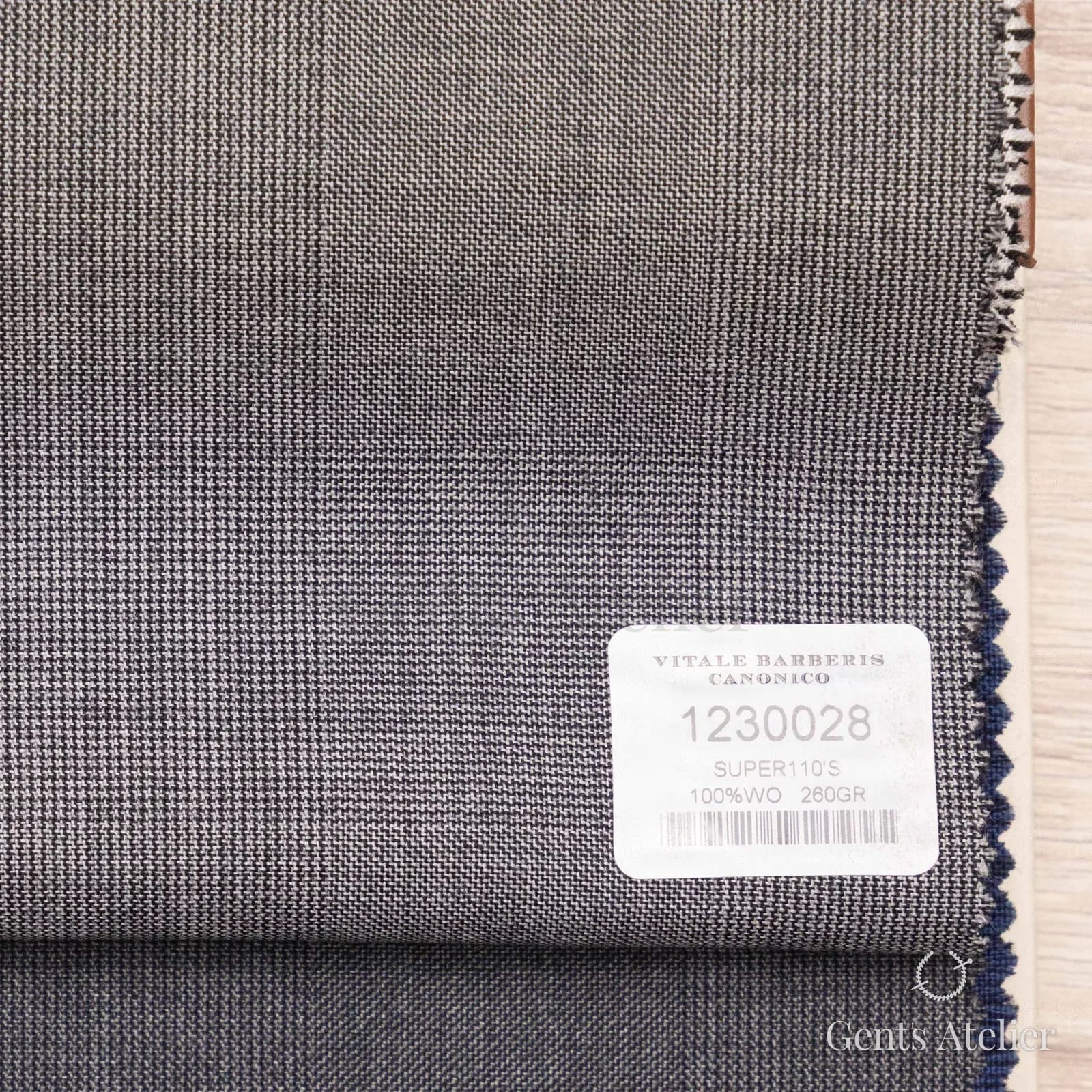 Образец ткани Vitale Barberis Canonico 1230028 с этикеткой, серый