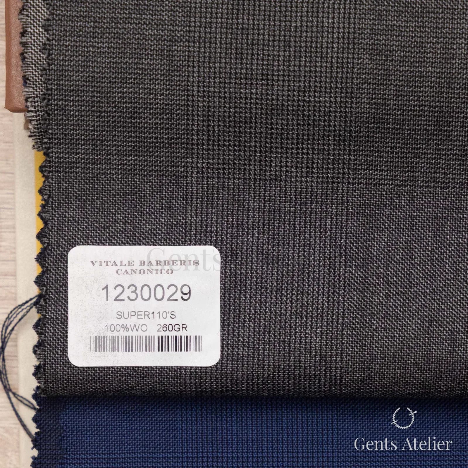 Образец ткани Vitale Barberis Canonico 1230029 с этикеткой, тёмно-синий