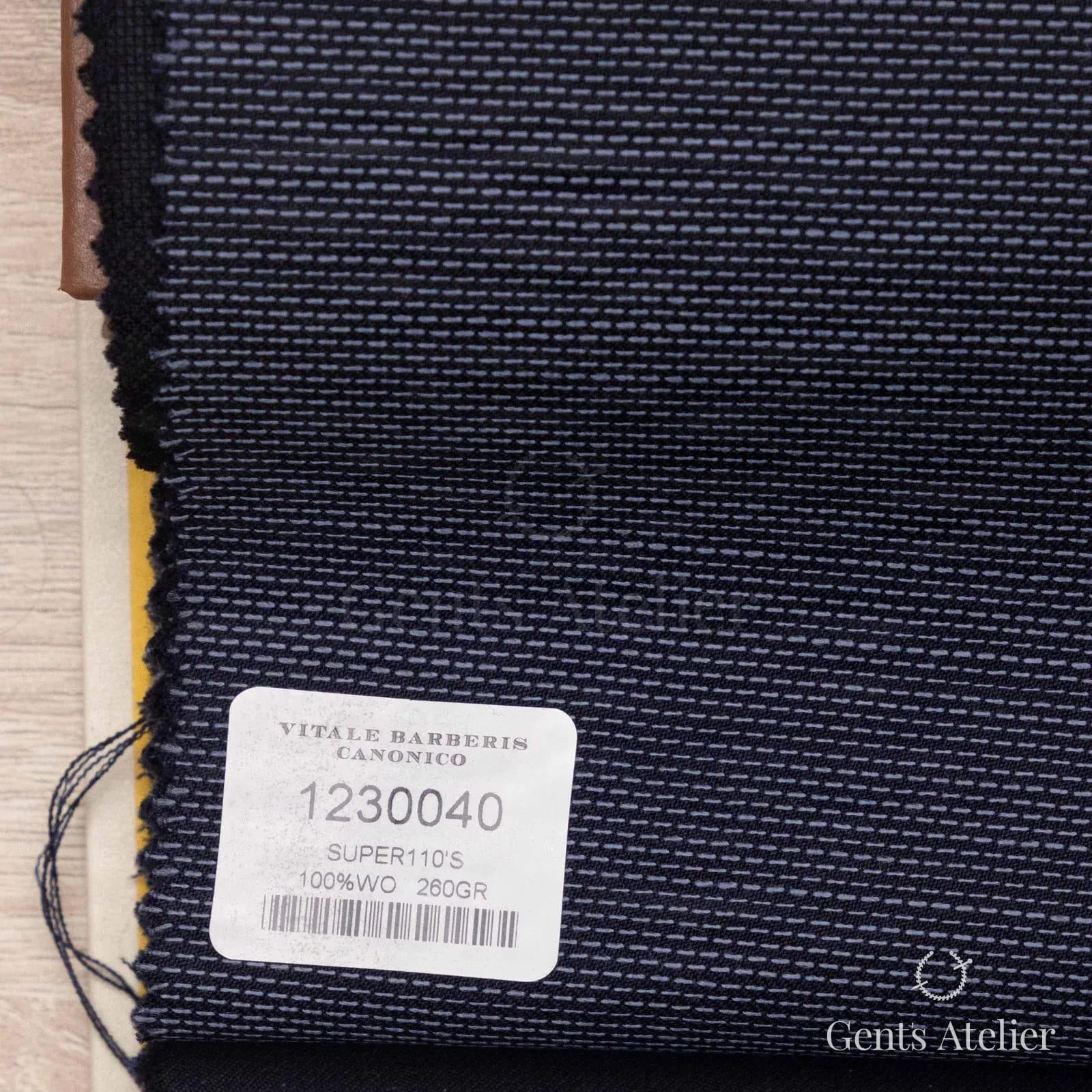 Образец ткани Vitale Barberis Canonico 1230040 с этикеткой, тёмно-синий
