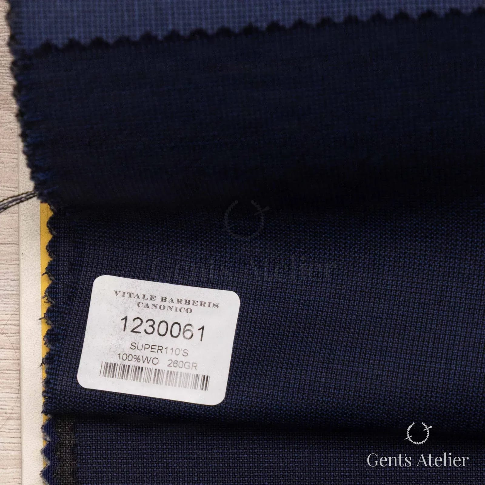 Образец ткани Vitale Barberis Canonico 1230061 с этикеткой, тёмно-синий