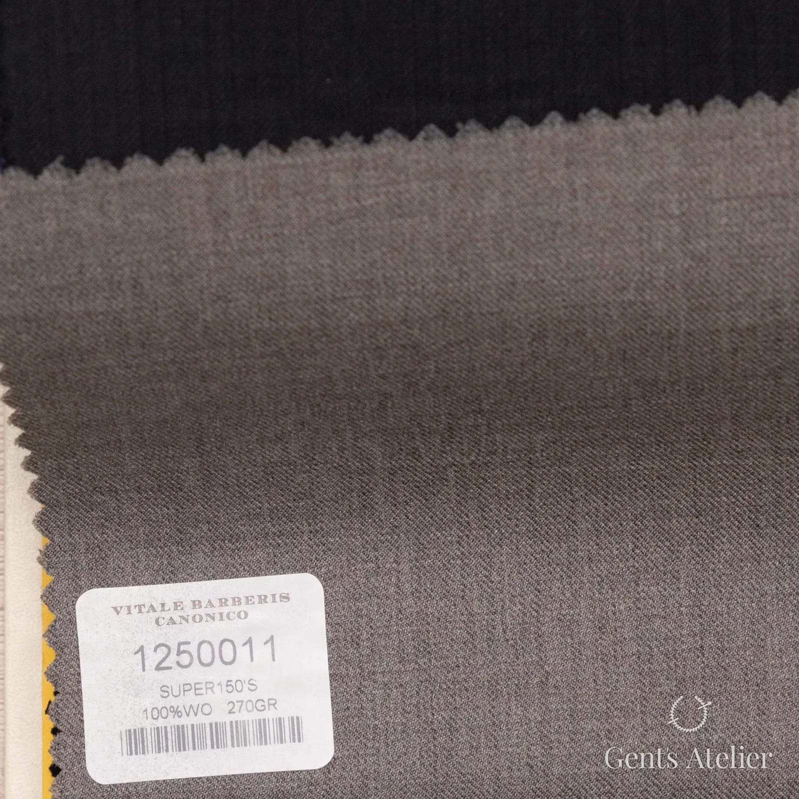 Образец ткани Vitale Barberis Canonico 1250011 с этикеткой, серый средний