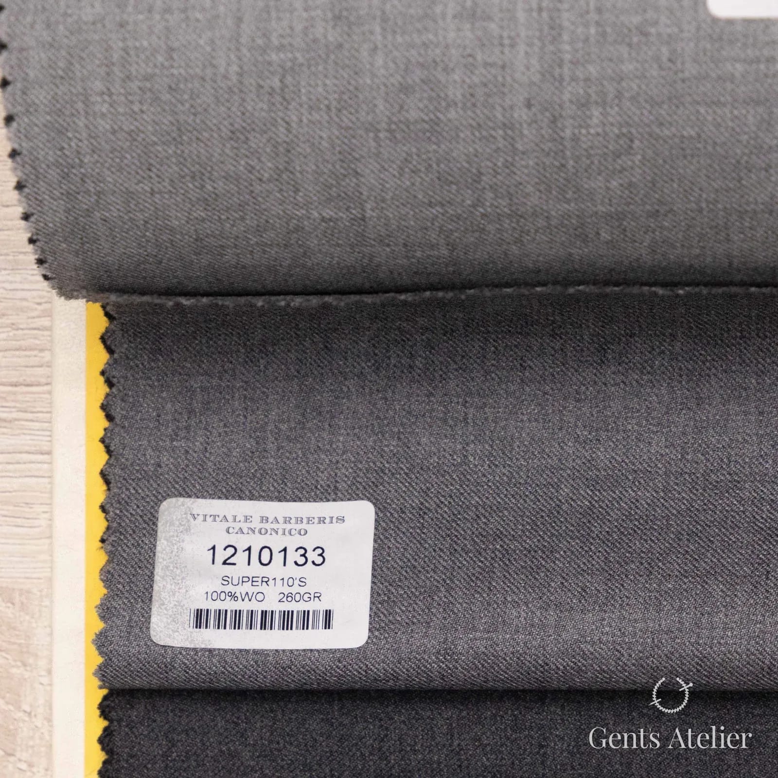 Образец ткани Vitale Barberis Canonico 1210133 с этикеткой, серый