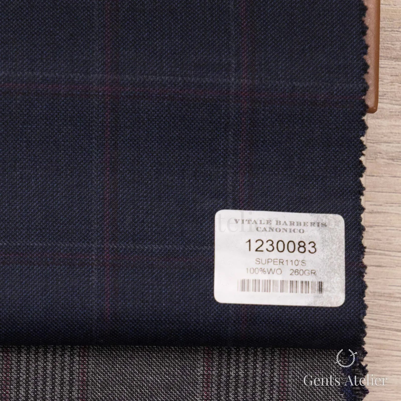 Образец ткани Vitale Barberis Canonico 1230083 с этикеткой, тёмно-синий