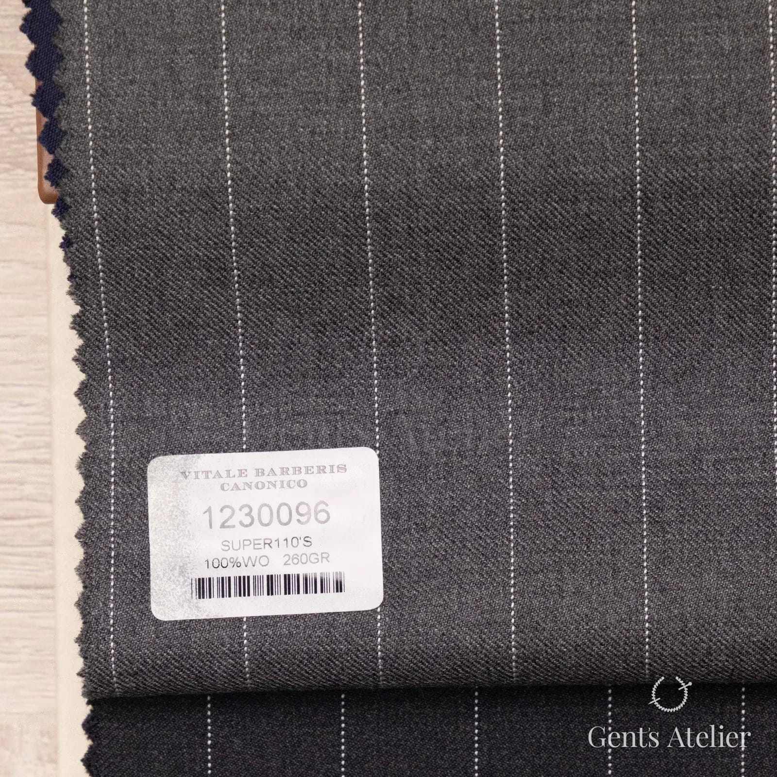Образец ткани Vitale Barberis Canonico 1230096 с этикеткой, тёмно-серый