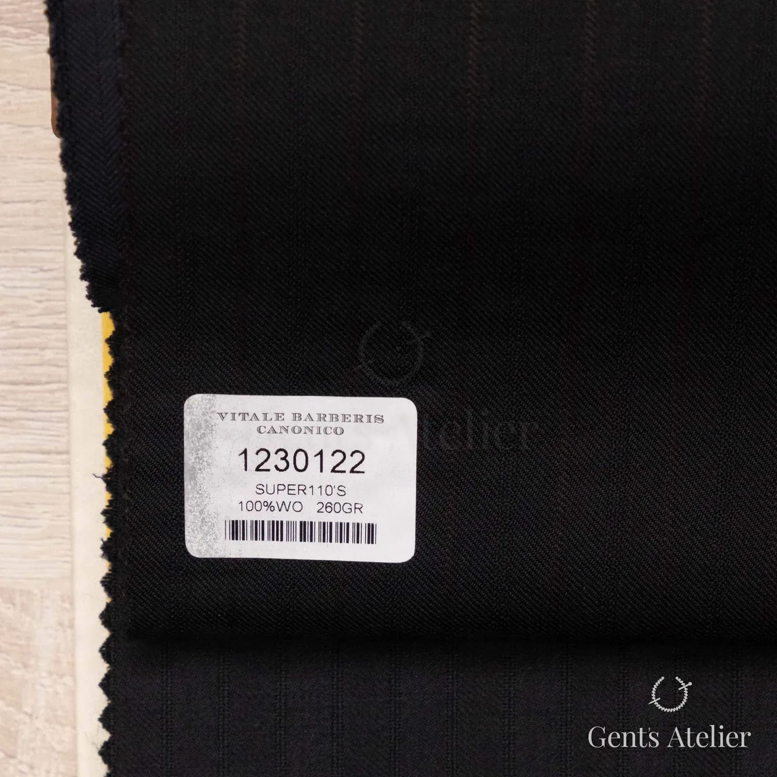 Образец ткани Vitale Barberis Canonico 1230122 с этикеткой, чёрно-синий