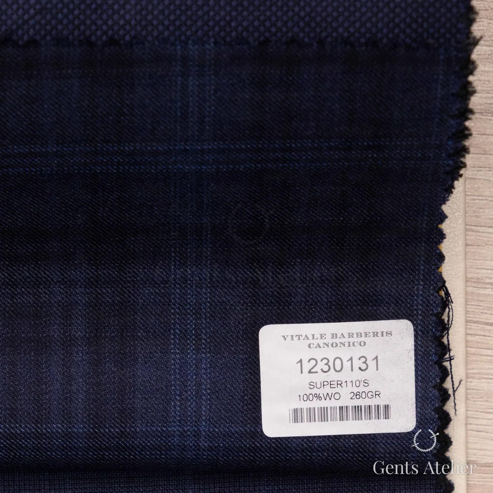 Образец ткани Vitale Barberis Canonico 1230131 с этикеткой, тёмно-синий