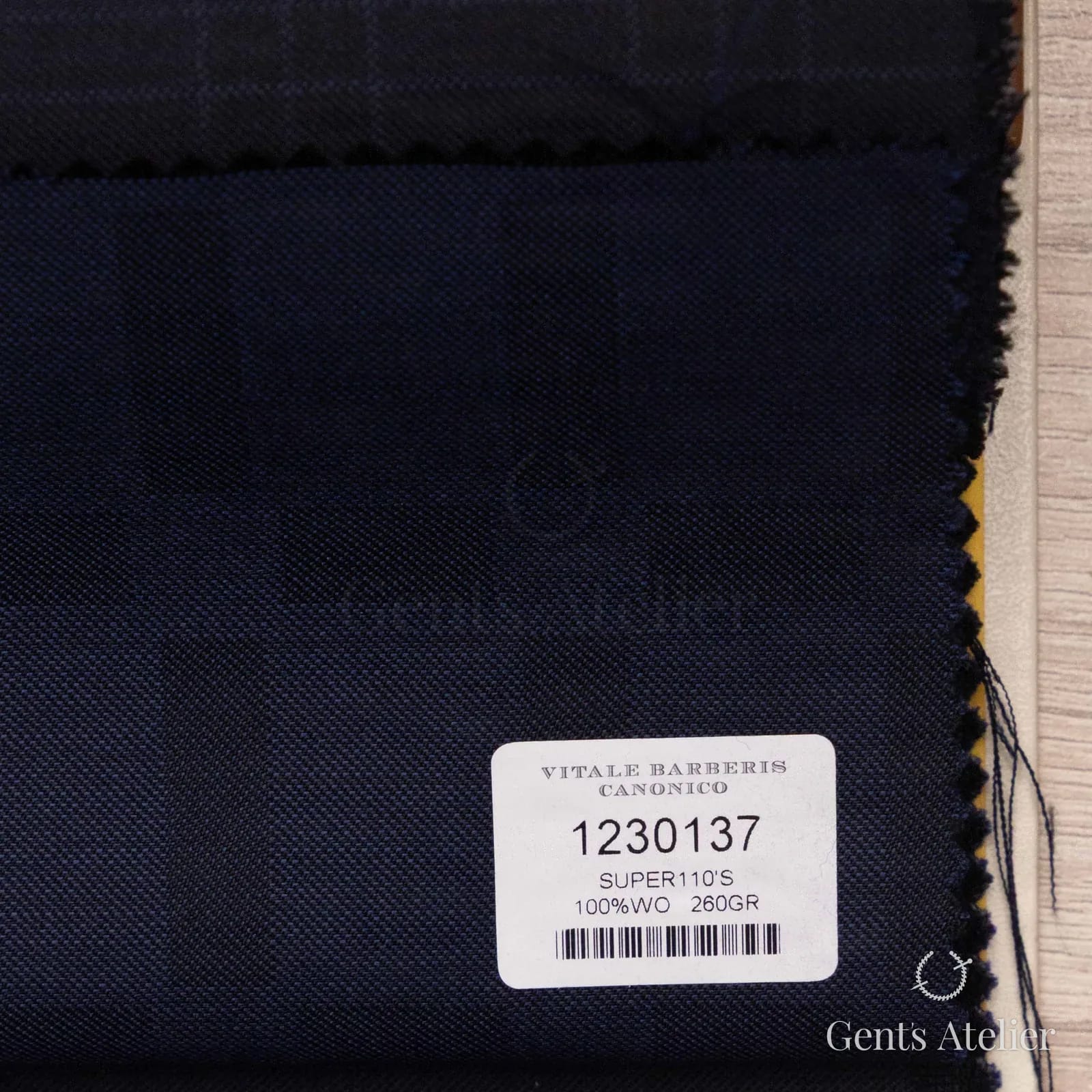 Образец ткани Vitale Barberis Canonico 1230137 с этикеткой, тёмно-синий