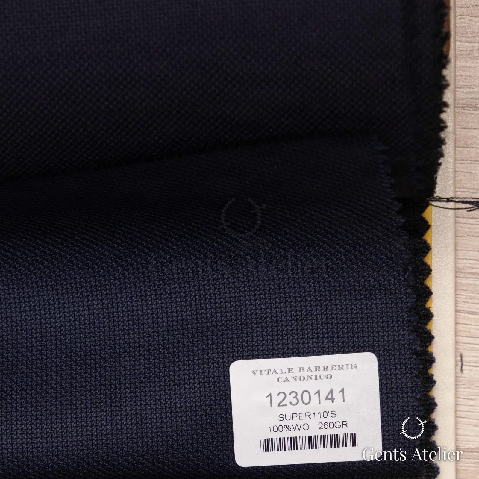 Образец ткани Vitale Barberis Canonico 1230141 с этикеткой, тёмно-синий